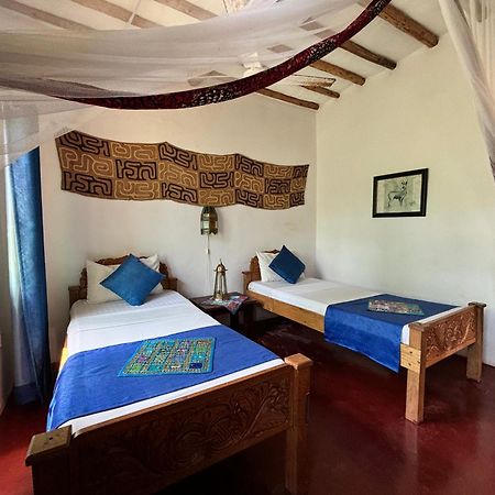Sawa Sawa Beach House Msambweni 외부 사진